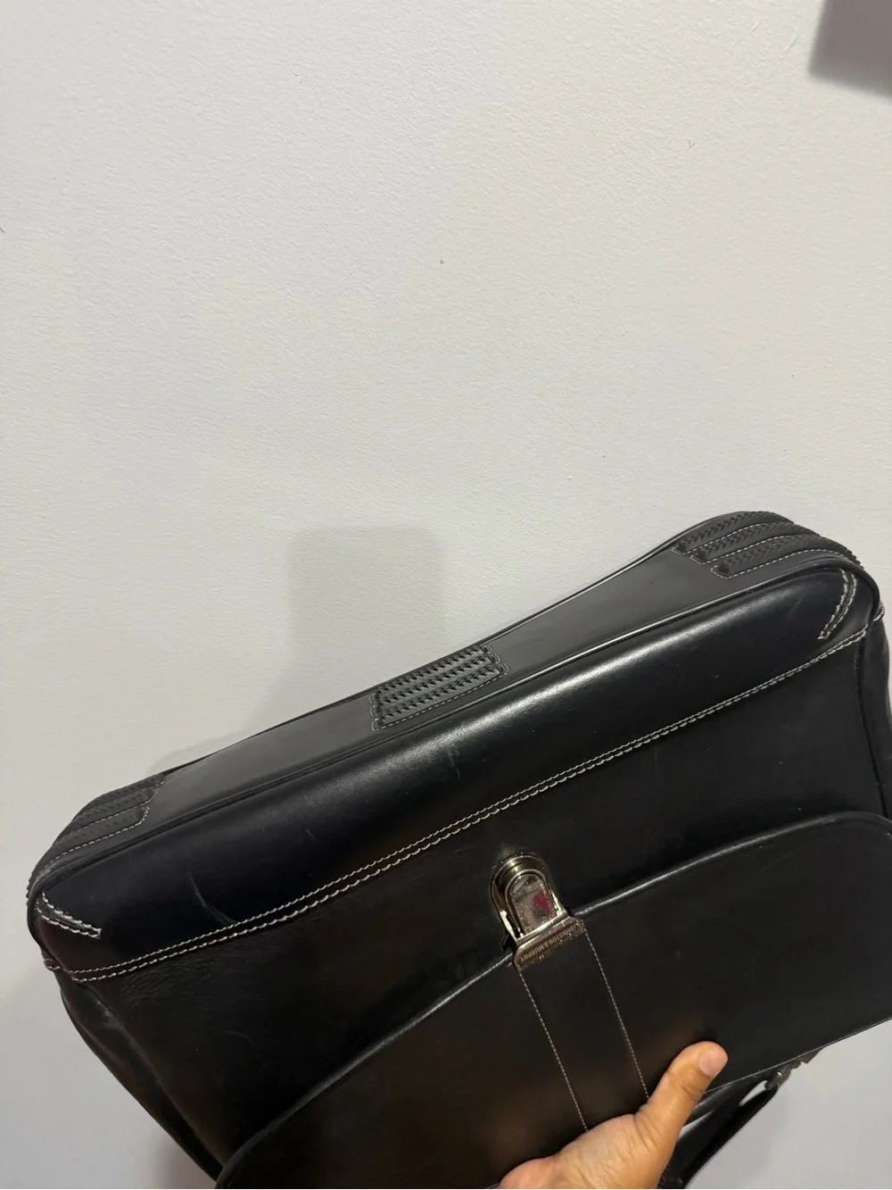 Johnston & Murphy Leather Flapover Briefcase Black Laptop Messenger Bag Shoulder